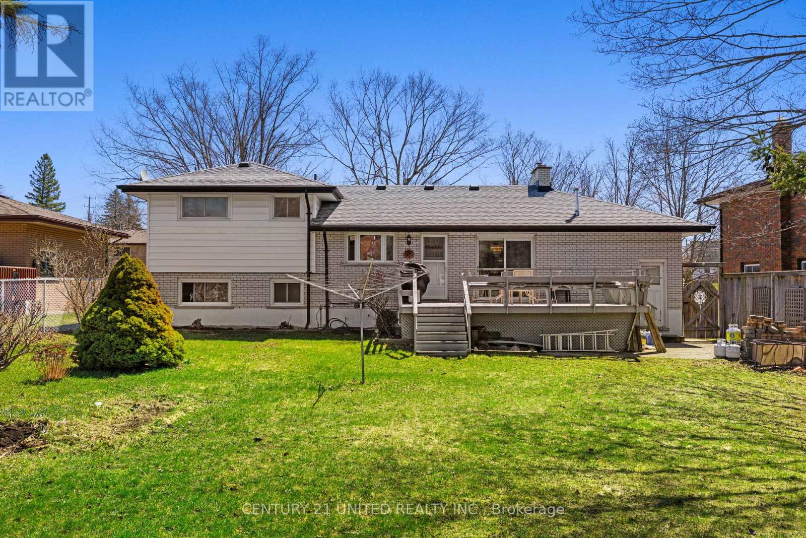 805 Highland Court, Peterborough, Ontario  K9H 5K1 - Photo 5 - X13026006