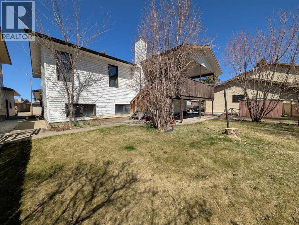 33 Rideau Close SE, Medicine Hat, Alberta  T1B 3X9 - Photo 45 - A2303499