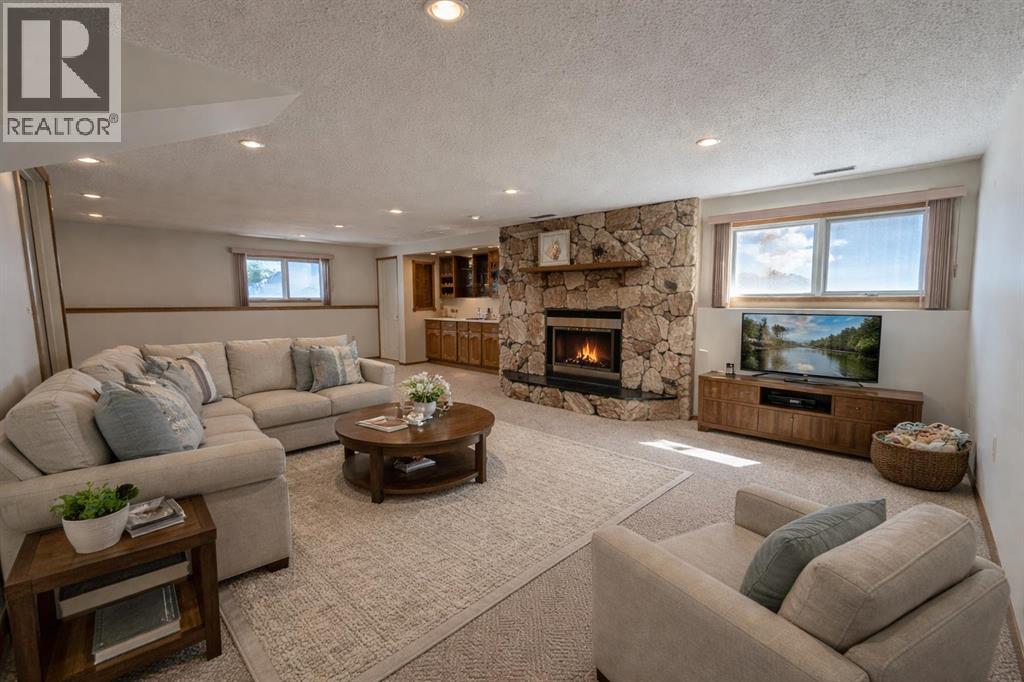 33 Rideau Close SE, Medicine Hat, Alberta  T1B 3X9 - Photo 31 - A2303499