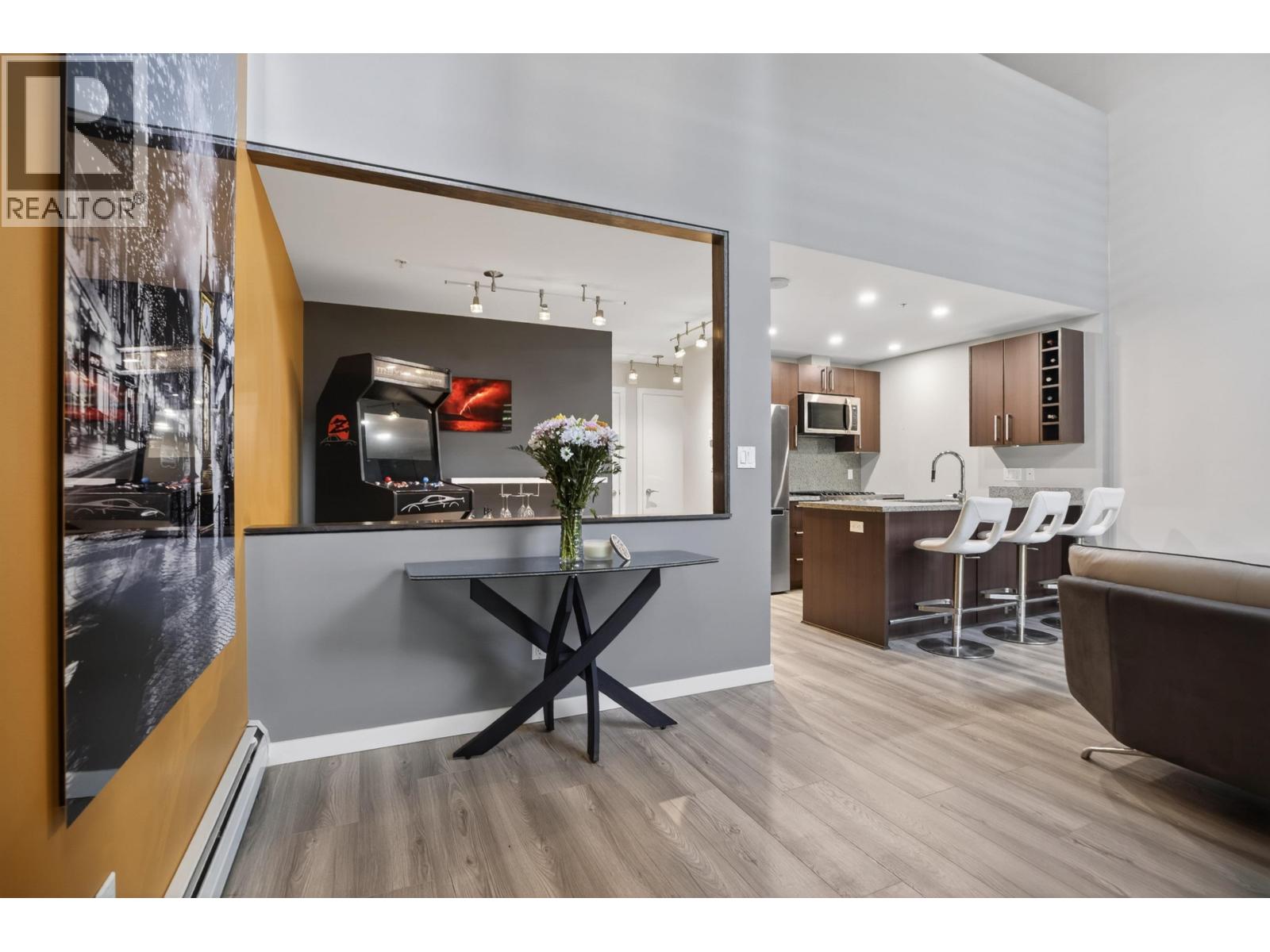 112 W 1st Avenue, Vancouver, British Columbia  V5Y 0H5 - Photo 10 - R3112478