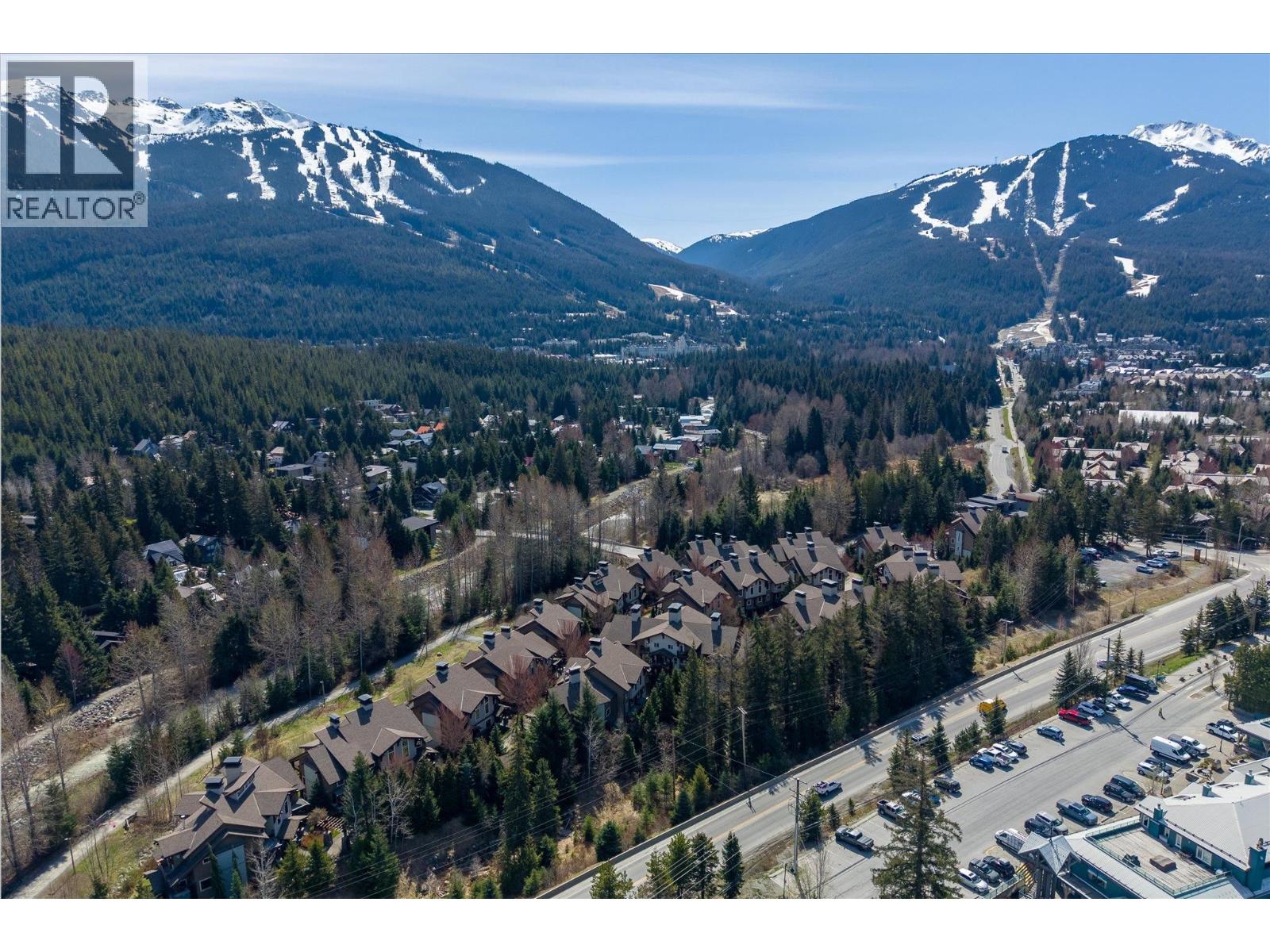 37 7124 Nancy Greene Drive, Whistler, British Columbia  V8E 0W9 - Photo 40 - R3113124