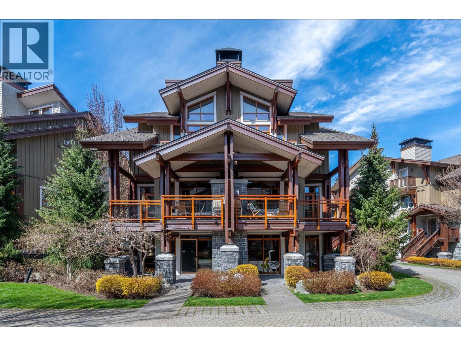 37 7124 Nancy Greene Drive, Whistler, British Columbia  V8E 0W9 - Photo 4 - R3113124