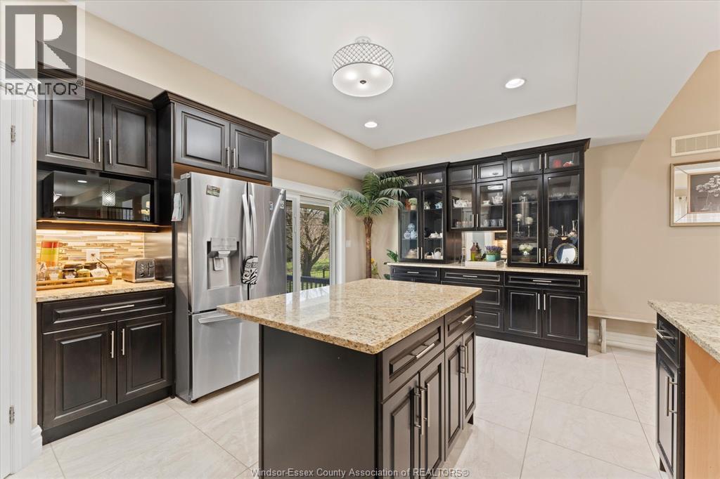 1960 Randolph, Windsor, Ontario  N9B 2W5 - Photo 14 - 26008774