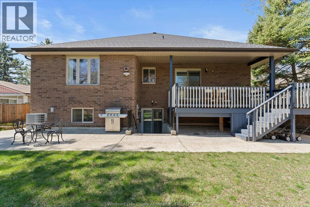 1960 Randolph, Windsor, Ontario  N9B 2W5 - Photo 38 - 26008774