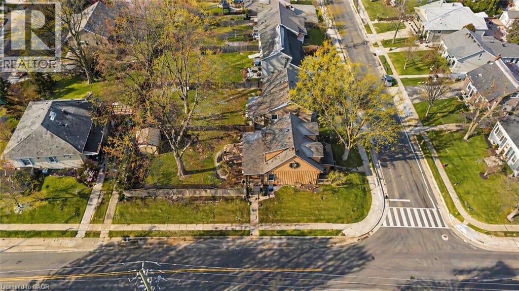 31 Hunter Street, Dundas, Ontario  L9H 1E5 - Photo 49 - 40801110