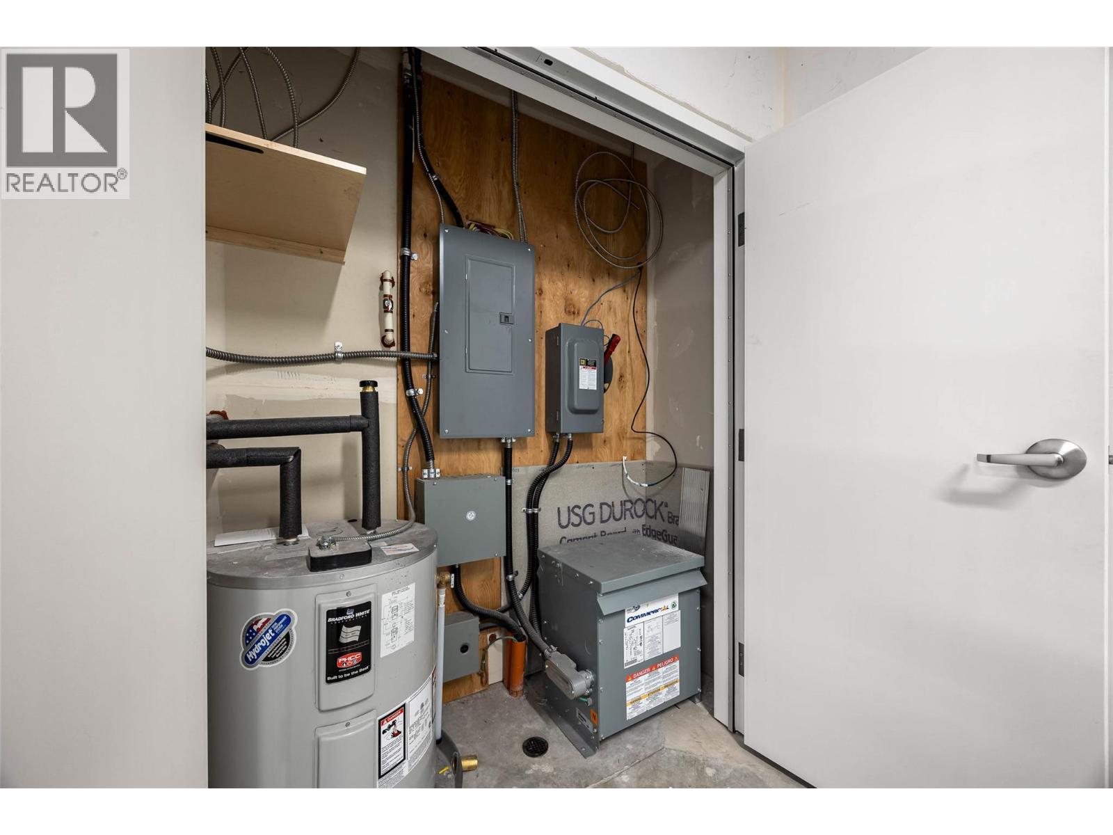 7450 Dallas Drive, Kamloops, British Columbia  V2C 6Z1 - Photo 19 - 10348539