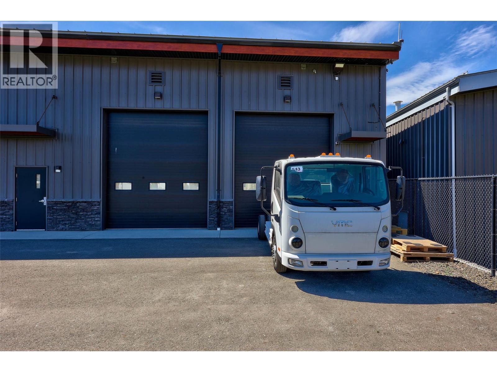 7450 Dallas Drive, Kamloops, British Columbia  V2C 6Z1 - Photo 66 - 10348539