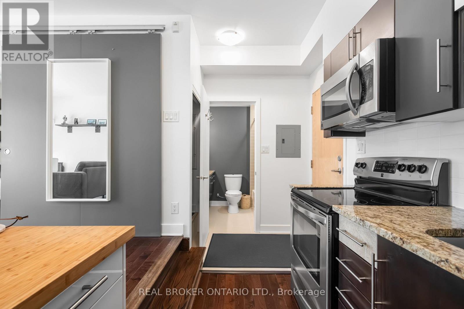 102 - 360 Cumberland Street, Ottawa, Ontario  K1N 0B1 - Photo 20 - X13026022