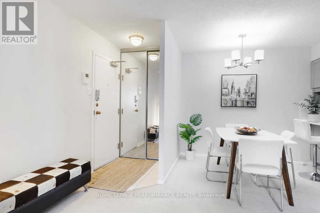 2d - 142 Waverley Street, Ottawa, Ontario  K2P 0V4 - Photo 4 - X13026116