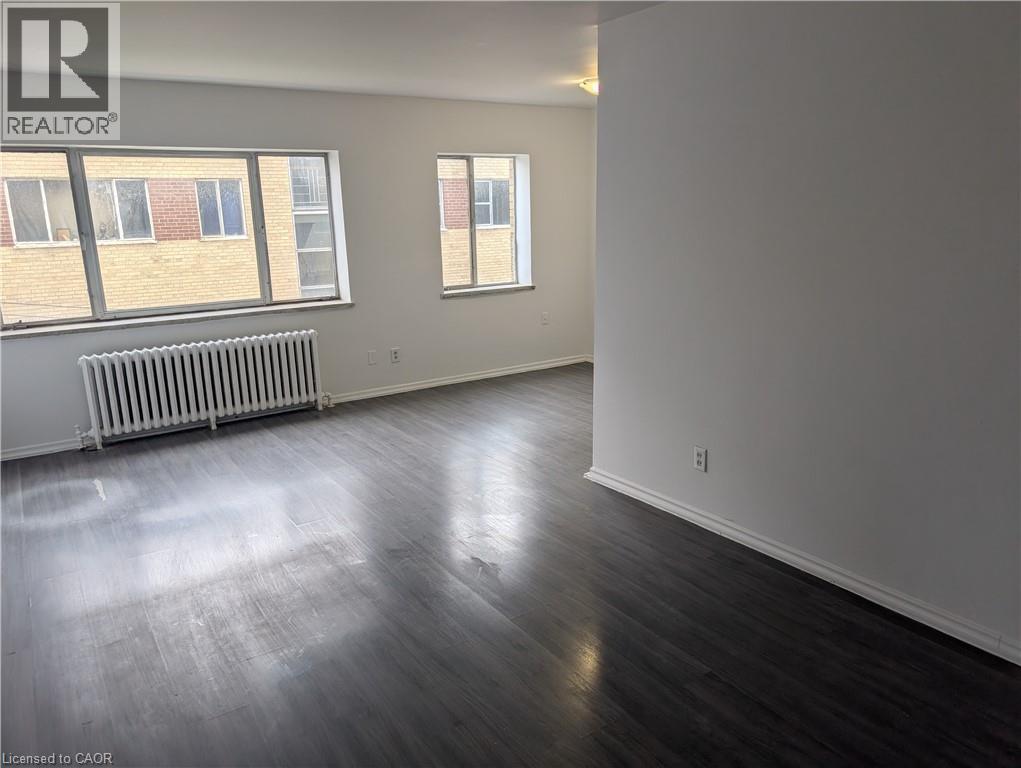 799 Robinson Street Unit# 11, Burlington, Ontario  L7R 1Z2 - Photo 4 - 40822907