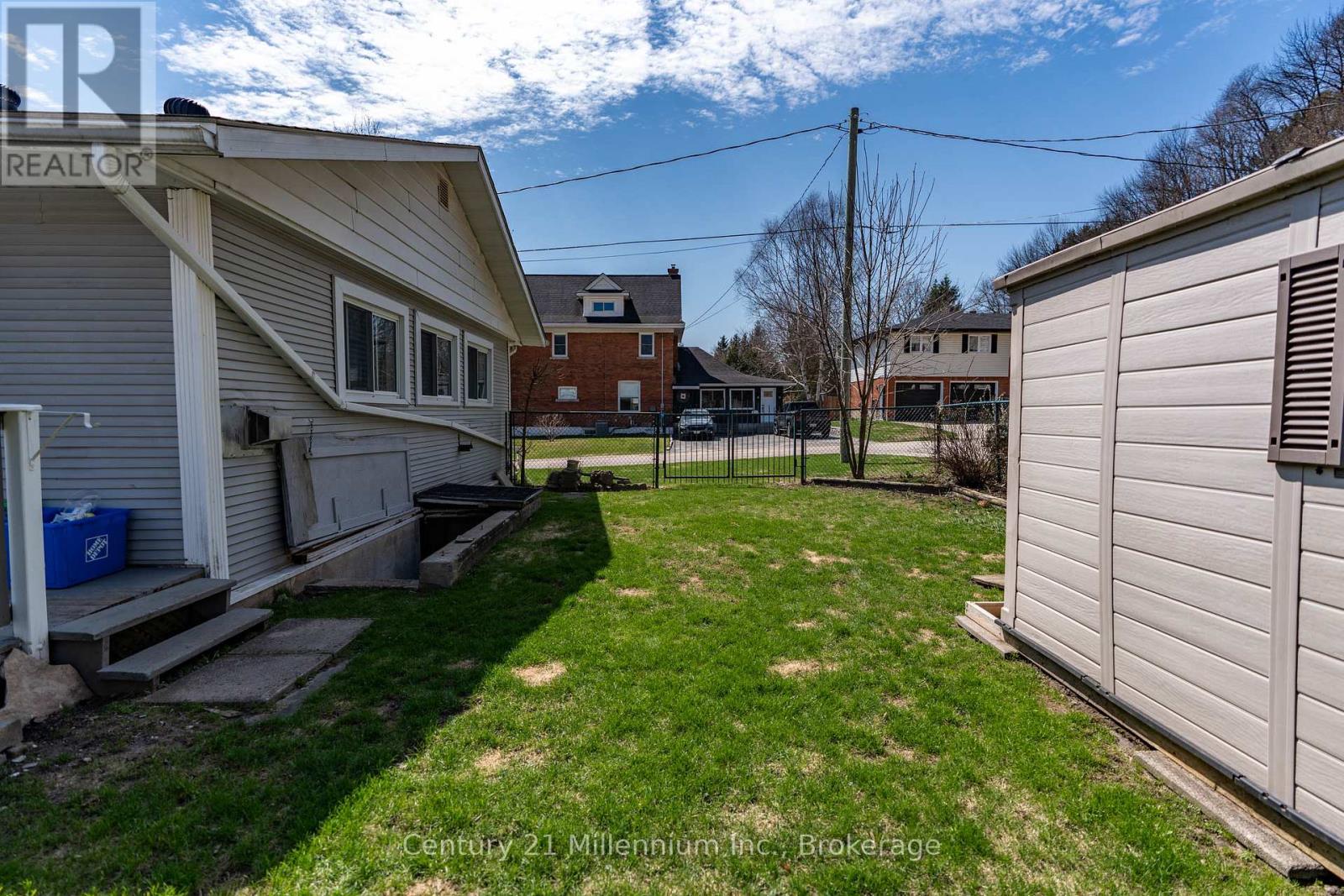 1712 5th Avenue W, Owen Sound, Ontario  N4K 5B8 - Photo 39 - X12897294