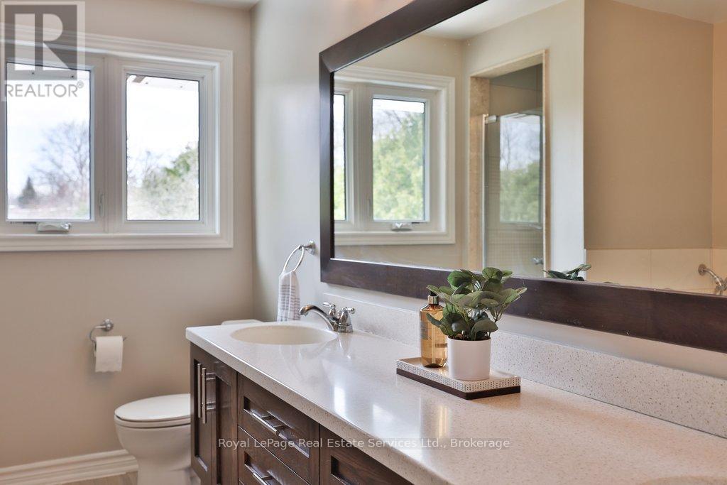 1486 Hixon Street, Oakville, Ontario  L6L 1S3 - Photo 23 - W13026024