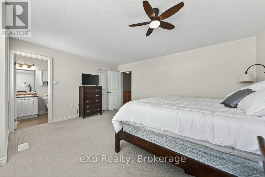 55 Laughland Lane, Guelph, Ontario  N1L 0C9 - Photo 23 - X12798596