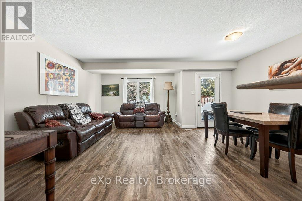 55 Laughland Lane, Guelph, Ontario  N1L 0C9 - Photo 13 - X12798596