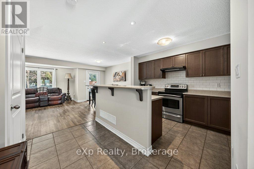 55 Laughland Lane, Guelph, Ontario  N1L 0C9 - Photo 8 - X12798596