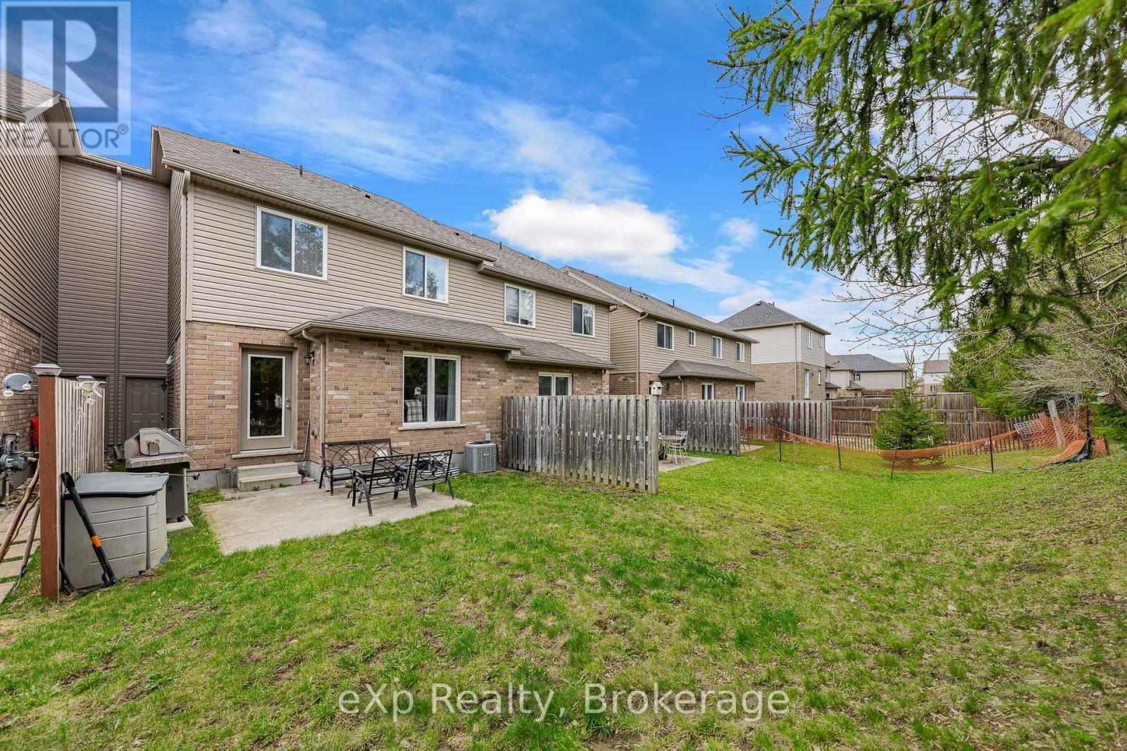 55 Laughland Lane, Guelph, Ontario  N1L 0C9 - Photo 37 - X12798596