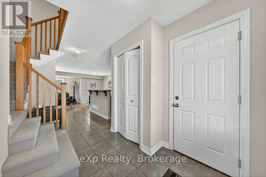 55 Laughland Lane, Guelph, Ontario  N1L 0C9 - Photo 7 - X12798596