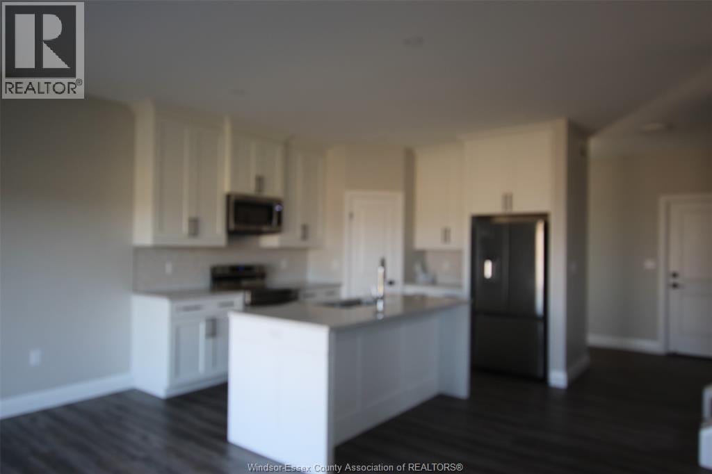 87 Eagle, Leamington, Ontario  N8H 0A5 - Photo 5 - 26008806