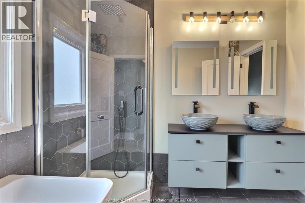 883 Pillette, Windsor, Ontario  N8Y 3B4 - Photo 20 - 26008803