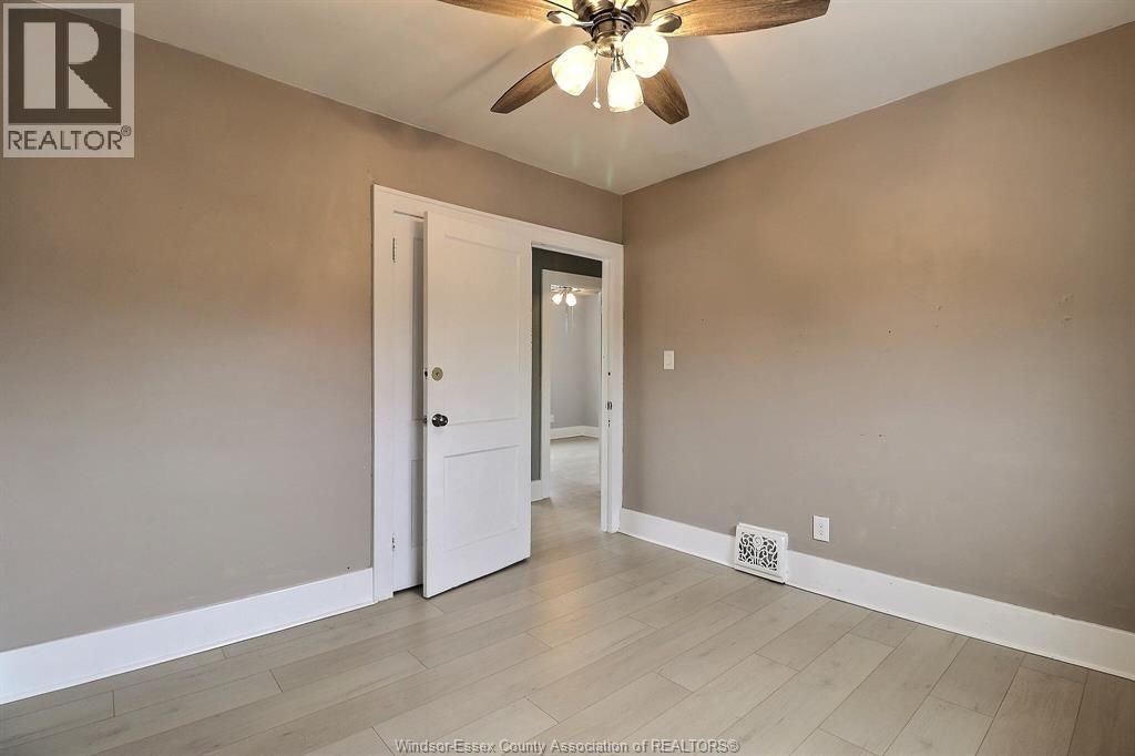 883 Pillette, Windsor, Ontario  N8Y 3B4 - Photo 24 - 26008803