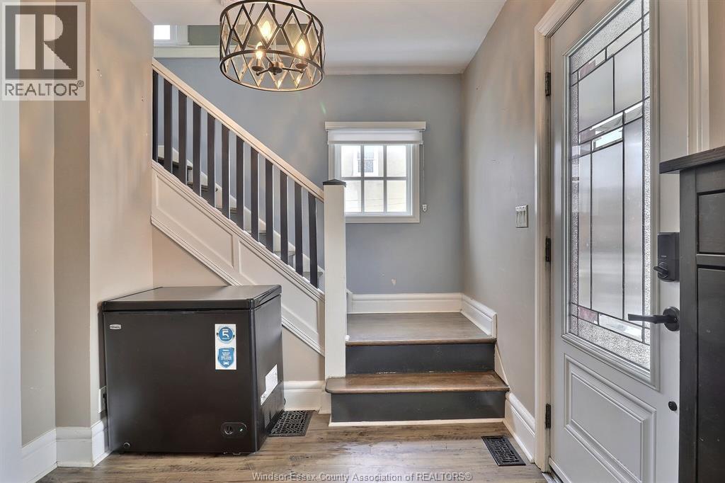 883 Pillette, Windsor, Ontario  N8Y 3B4 - Photo 8 - 26008803