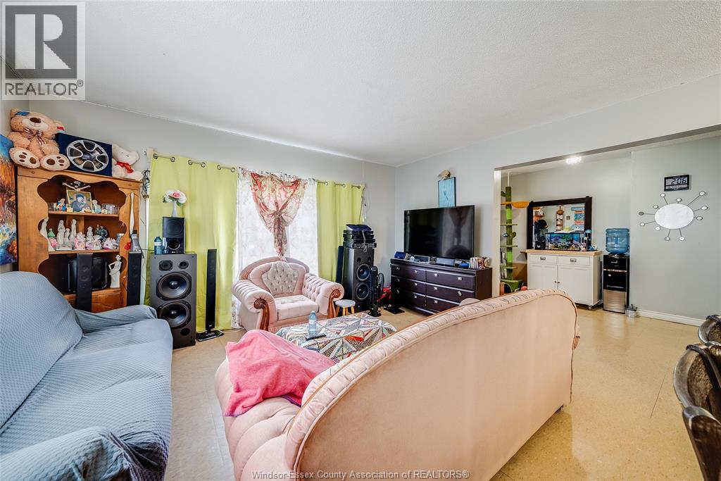 120 Talbot Street West, Leamington, Ontario  N8H 1M9 - Photo 8 - 26008397