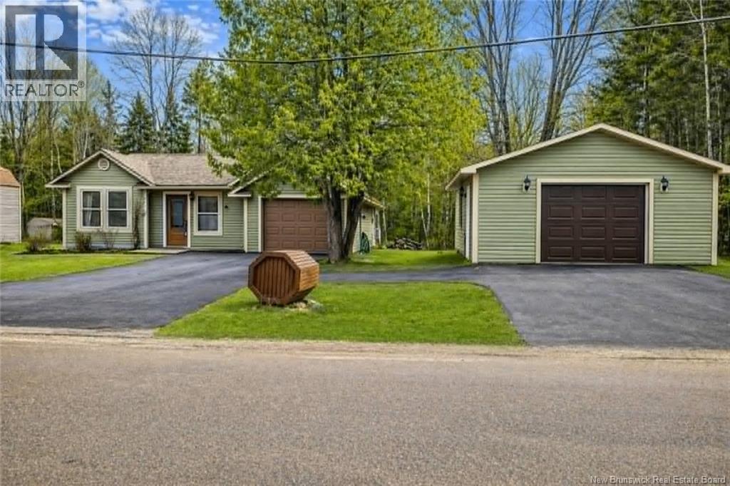 13 Hamilton Road, Burton, New Brunswick  E2V 3B5 - Photo 2 - NB135606