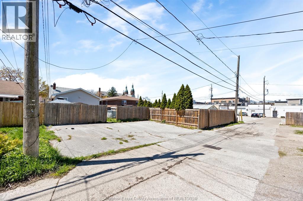 1346 Pierre Avenue, Windsor, Ontario  N8X 4P1 - Photo 17 - 26008755