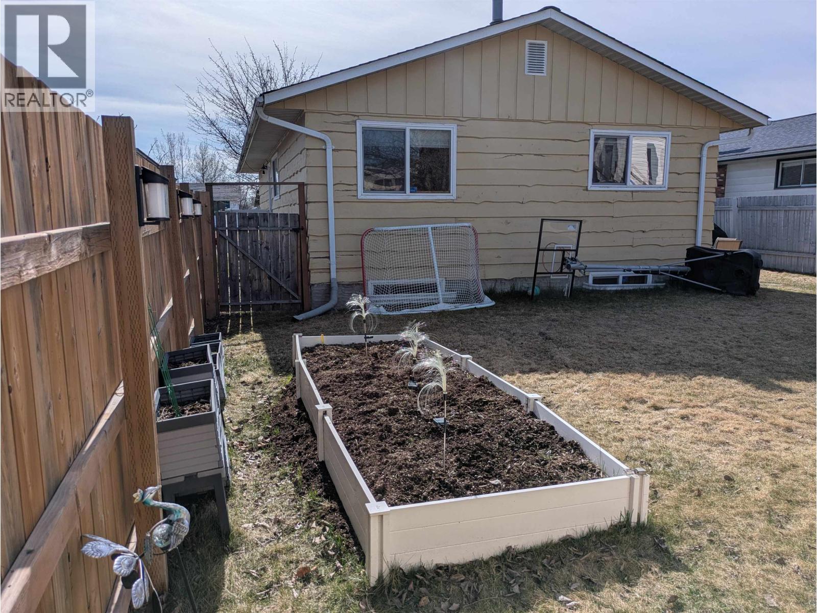 3930 Enemark Crescent, Prince George, British Columbia  V2N 2X5 - Photo 19 - R3107060