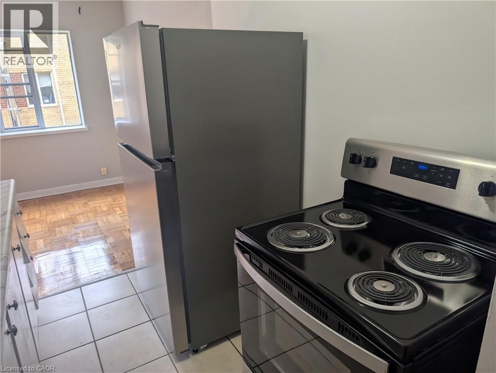 2035 Prospect Street Unit# 27, Burlington, Ontario  L7R 1Z2 - Photo 3 - 40822928