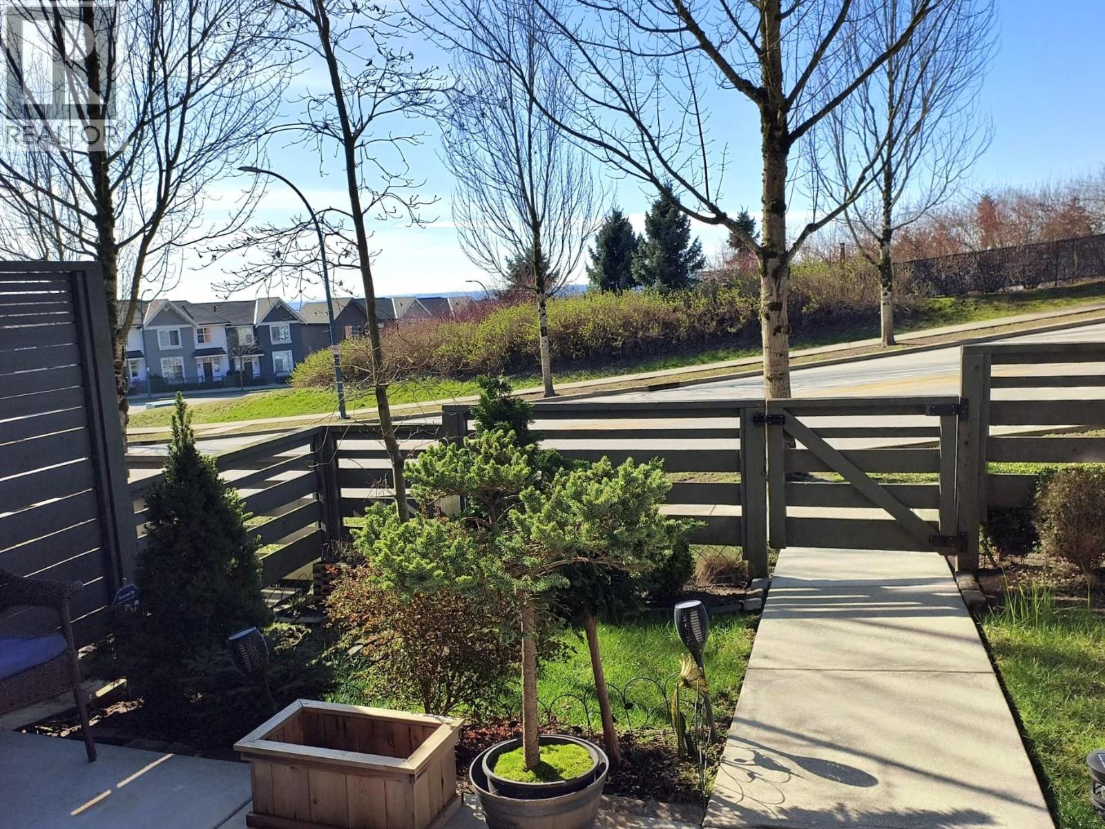 2 3535 Princeton Avenue, Coquitlam, British Columbia  V3E 0P1 - Photo 12 - R3113378