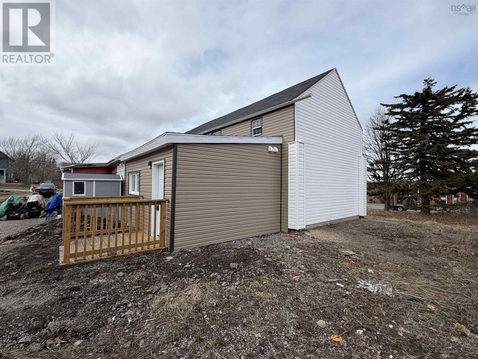 587 Main Street, Sydney Mines, Nova Scotia  B1V 2K9 - Photo 15 - 202608140