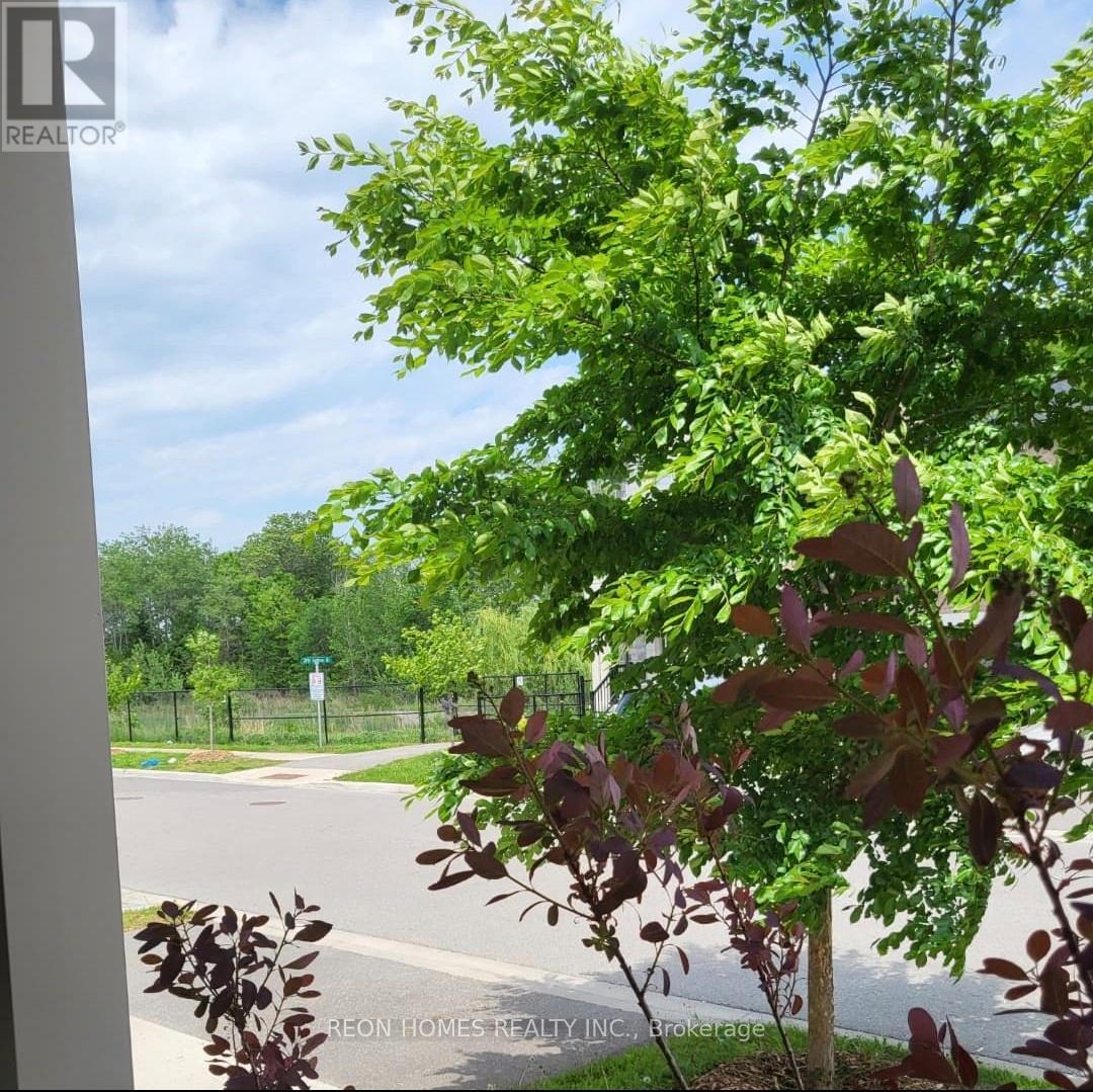 2142 Saffron Drive, Pickering, Ontario  L1X 0E2 - Photo 6 - E13025434