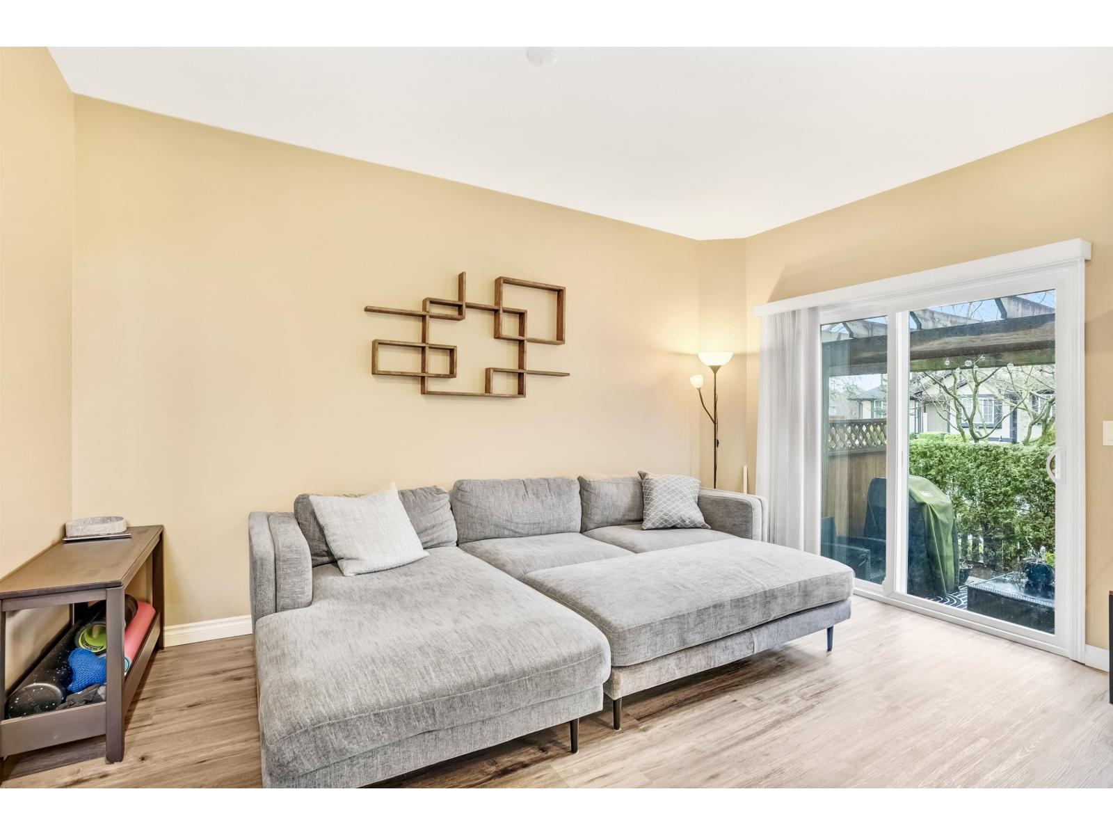 5 6588 188 Street, Surrey, British Columbia  V3S 1Z6 - Photo 4 - R3113664