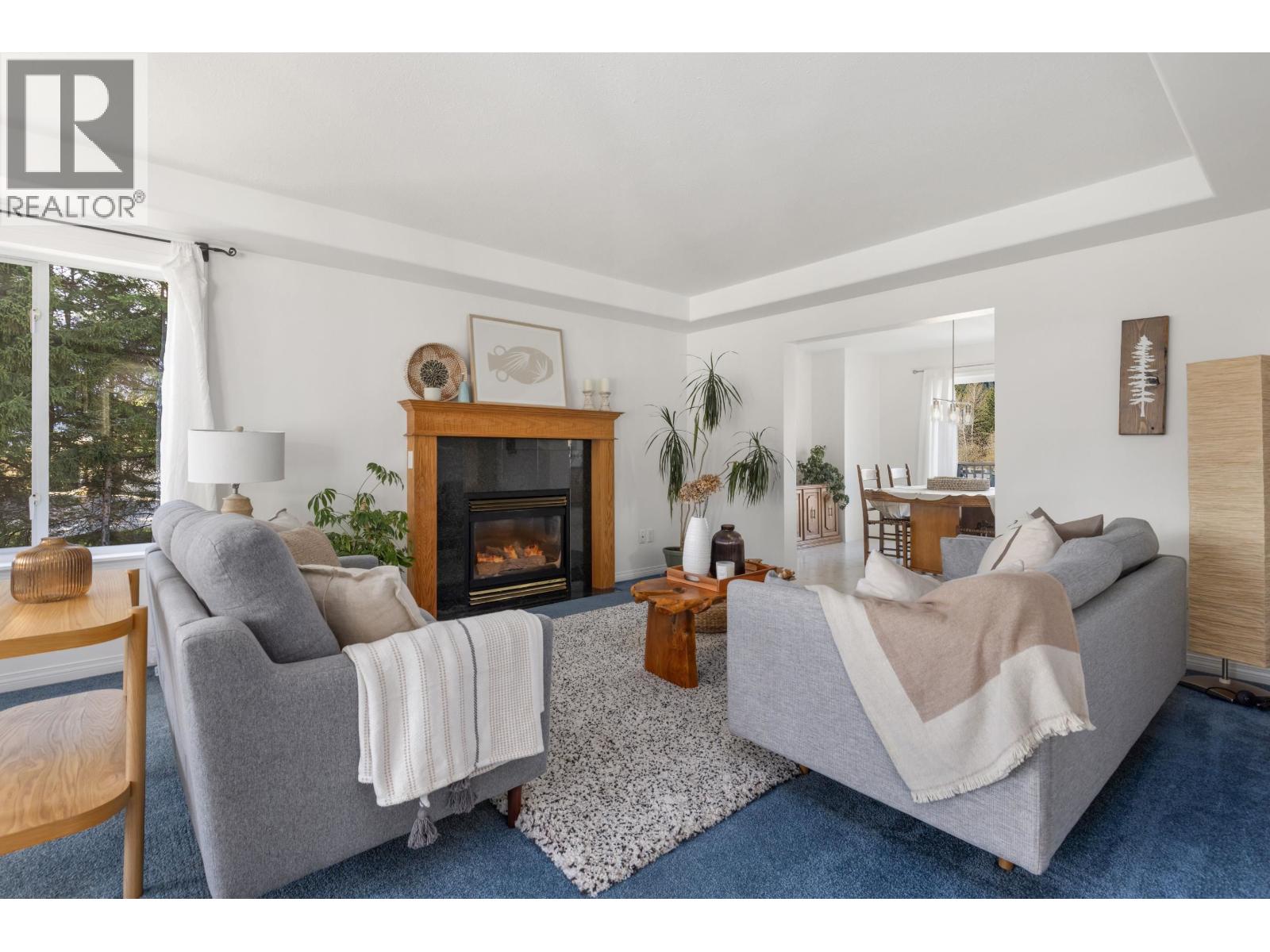 7569 Oberson Road, Pemberton, British Columbia  V0N 2L0 - Photo 8 - R3113125