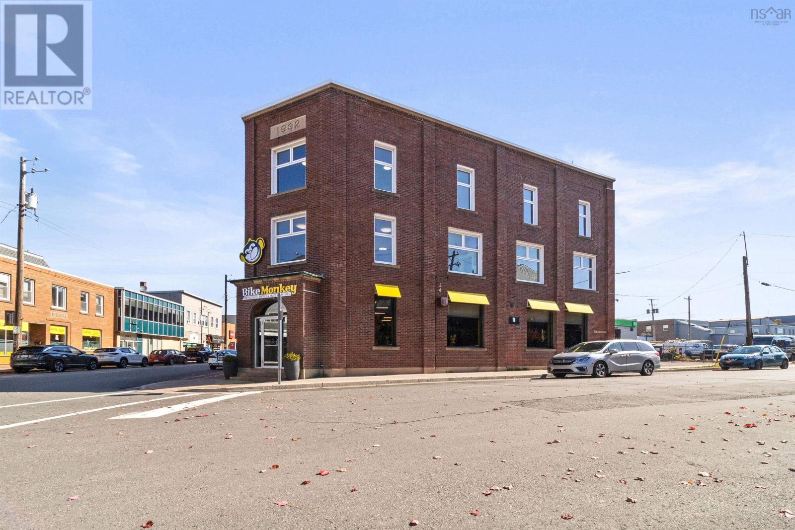 798 Prince Street, Truro, Nova Scotia  B2N 1H1 - Photo 2 - 202608144