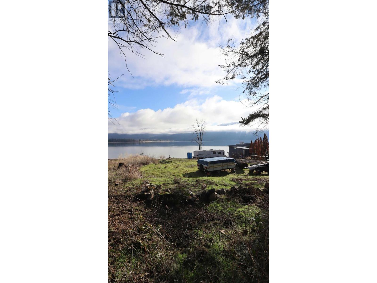 1387 Little Shuswap Lake Road, Chase, British Columbia  V0E 1M2 - Photo 11 - 10377940