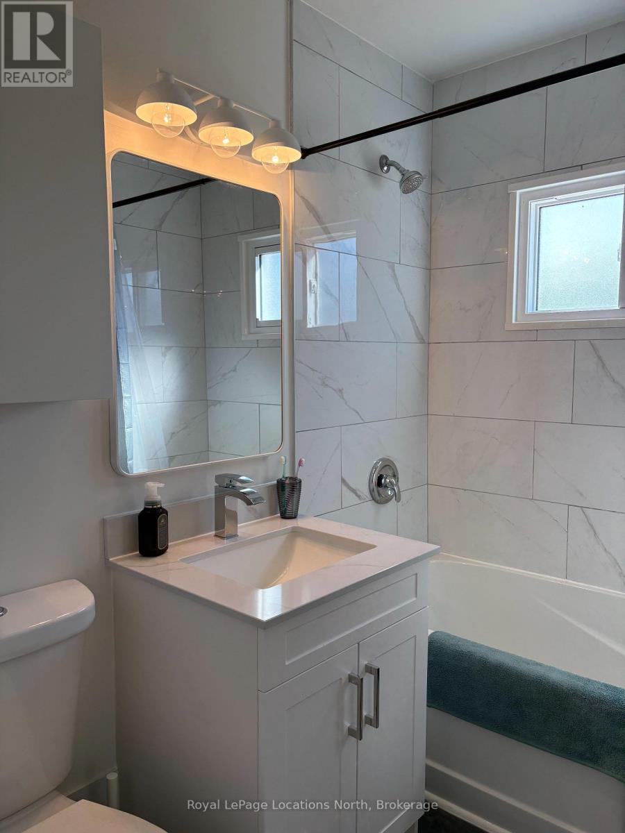 68 Katherine Street, Collingwood, Ontario  L9Y 3R4 - Photo 14 - S13026238