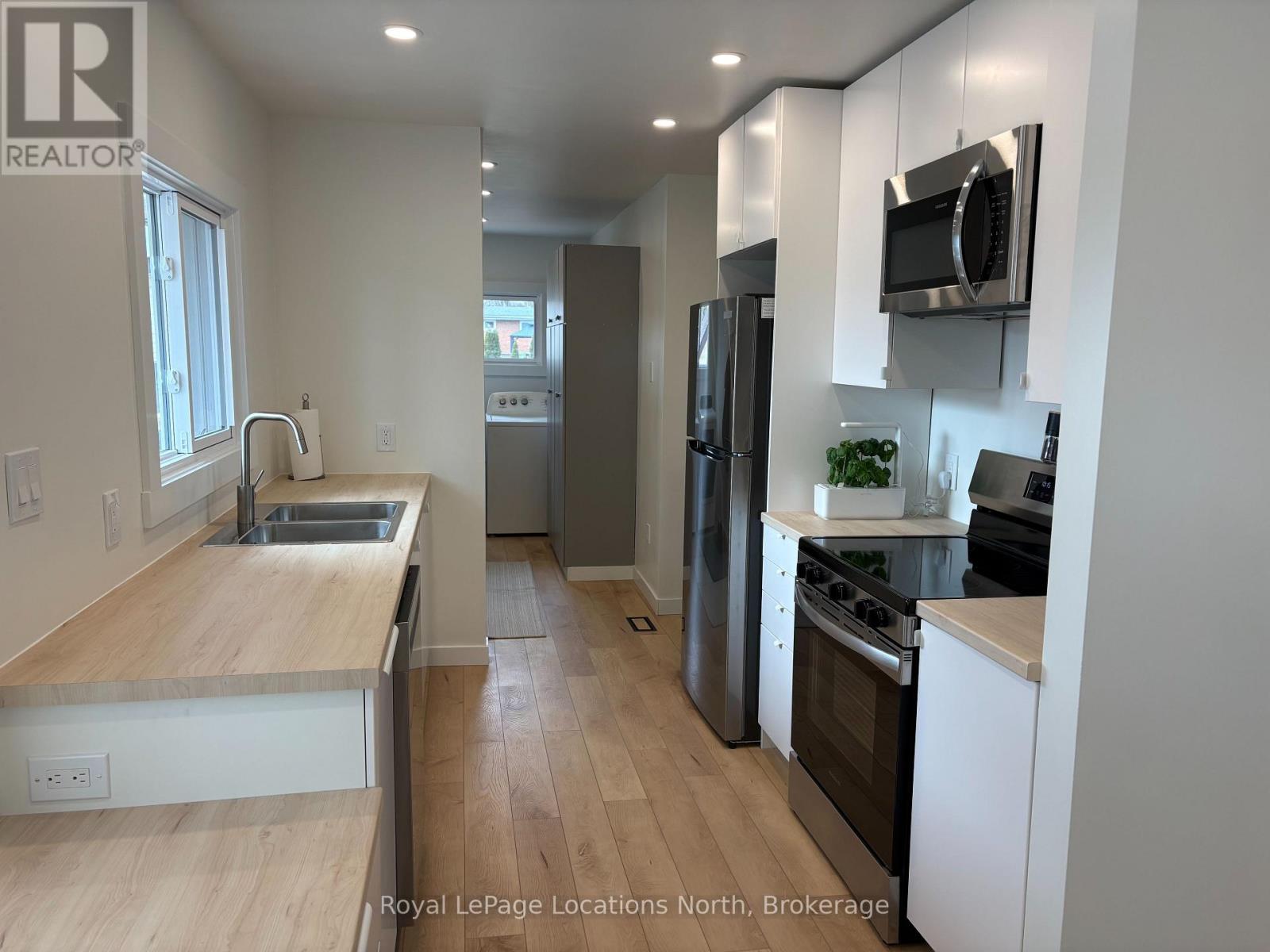 68 Katherine Street, Collingwood, Ontario  L9Y 3R4 - Photo 4 - S13026238