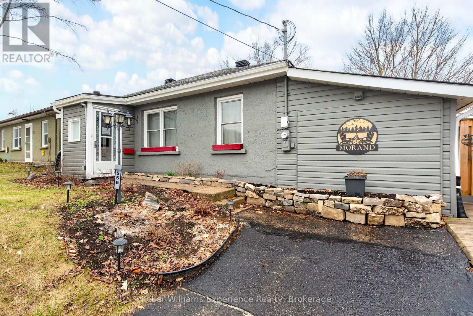 556 Johnson Street, Midland, Ontario  L4R 2Z2 - Photo 2 - S13026260