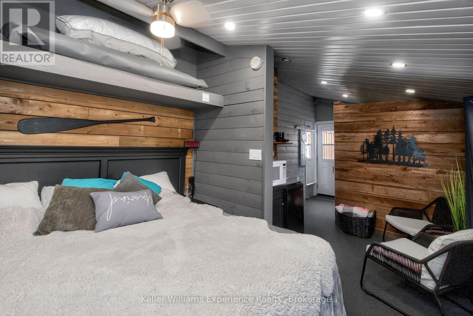 556 Johnson Street, Midland, Ontario  L4R 2Z2 - Photo 32 - S13026260