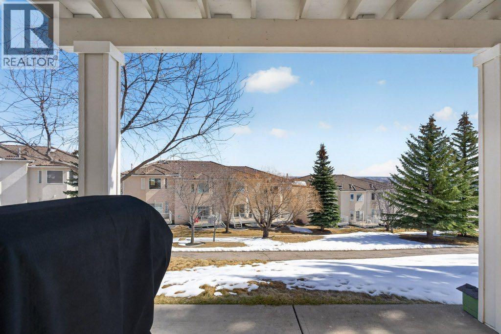 92 Hamptons Link Nw, Calgary, Alberta  T3A 5V9 - Photo 37 - A2300604