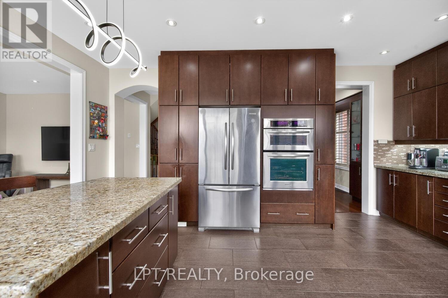 79 Larson Peak Road, Caledon, Ontario  L7C 3P2 - Photo 17 - W12951686