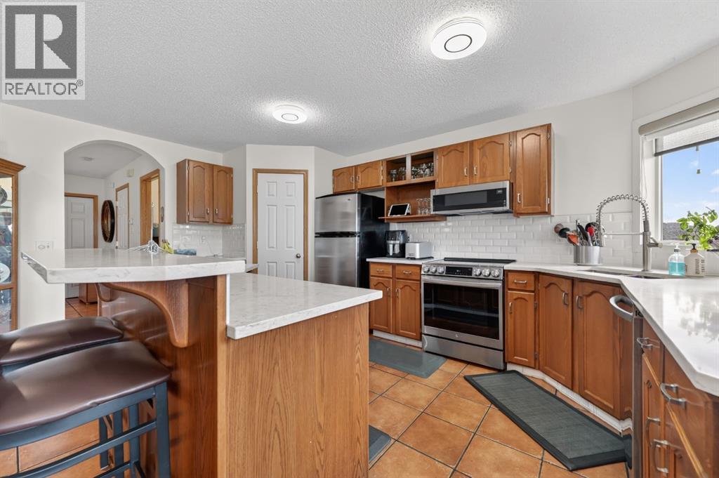 197 Arbour Stone Close Nw, Calgary, Alberta  T3G 4T1 - Photo 13 - A2302385