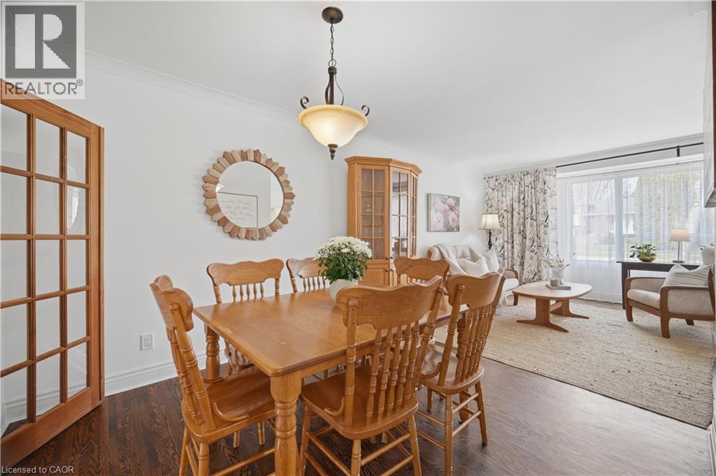 188 White Pines Drive, Burlington, Ontario  L7L 4E4 - Photo 9 - 40820112