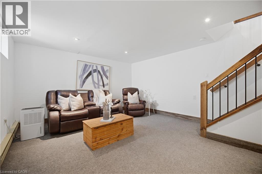 188 White Pines Drive, Burlington, Ontario  L7L 4E4 - Photo 15 - 40820112