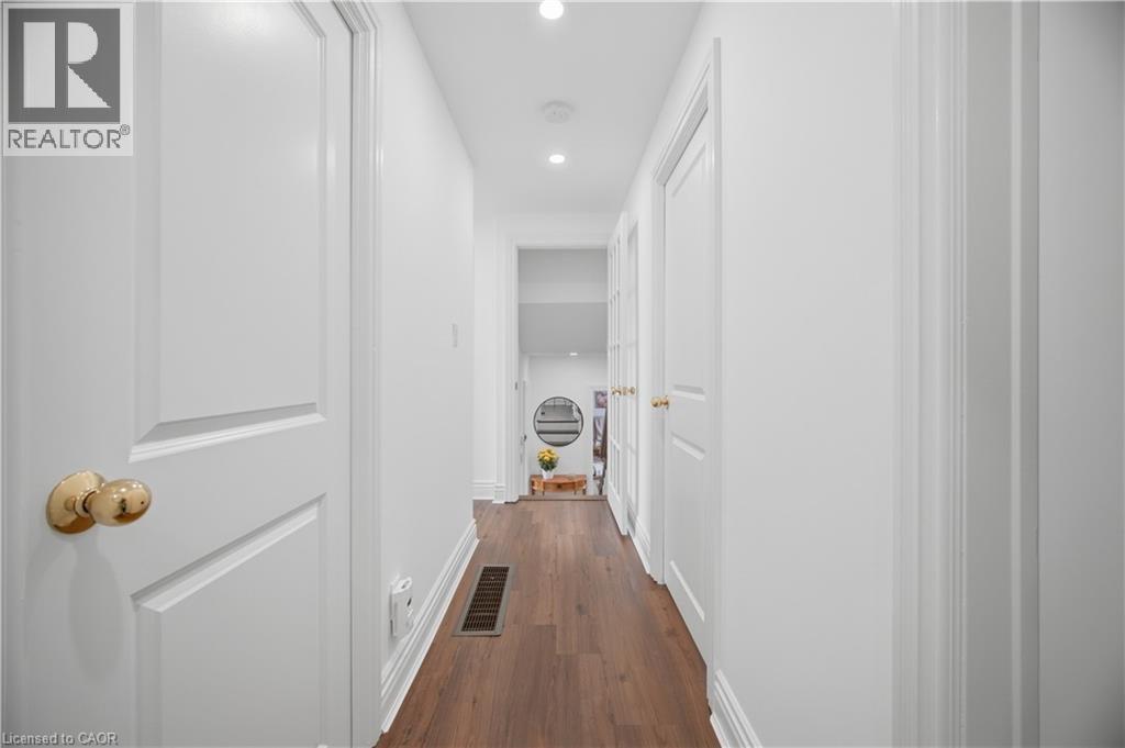 188 White Pines Drive, Burlington, Ontario  L7L 4E4 - Photo 24 - 40820112