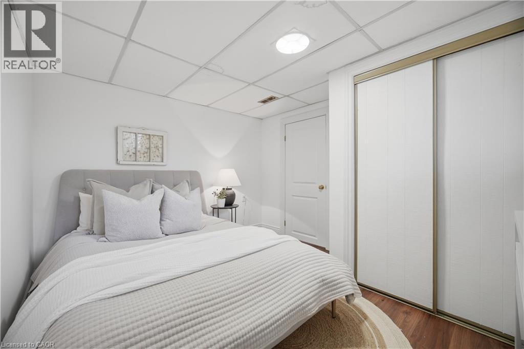 188 White Pines Drive, Burlington, Ontario  L7L 4E4 - Photo 37 - 40820112