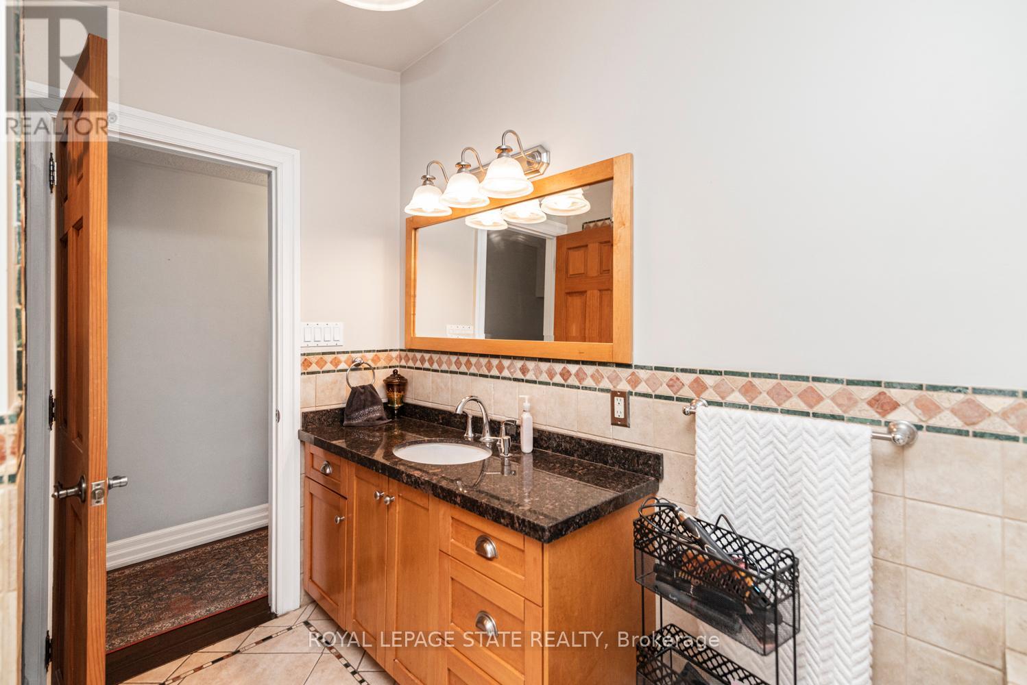 92 Auchmar Road, Hamilton, Ontario  L9C 1C5 - Photo 26 - X12812724