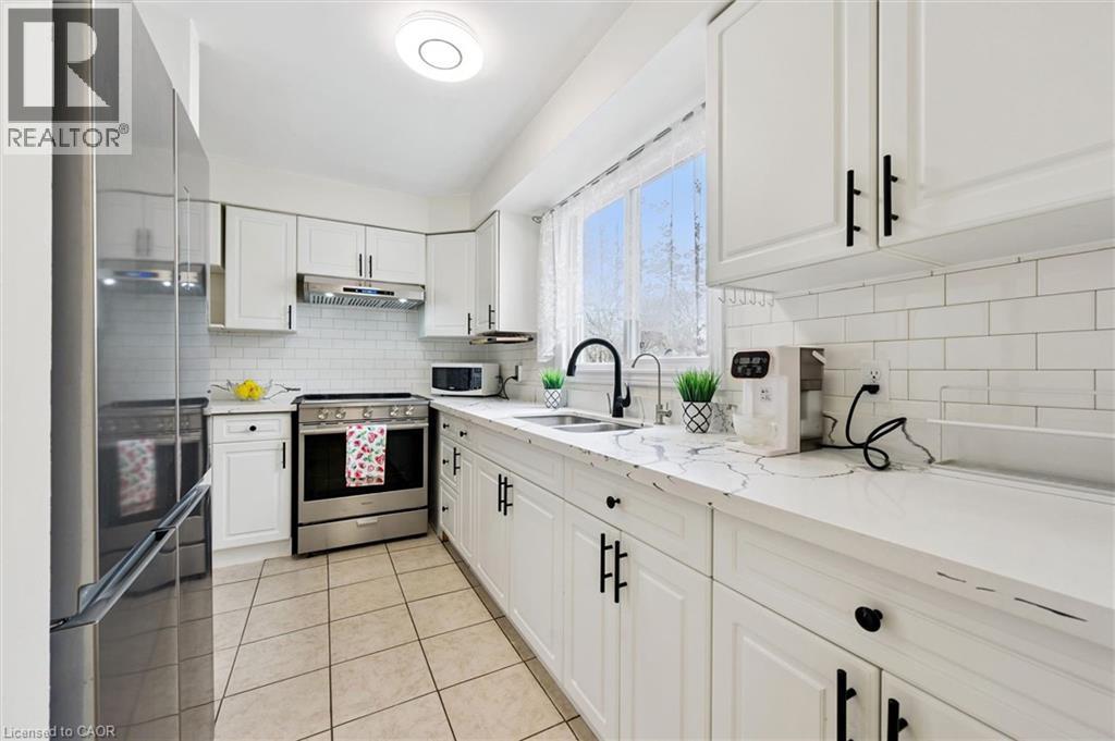 415 Bairstow Crescent Unit# 5, Waterloo, Ontario  N2K 2H7 - Photo 10 - 40810141